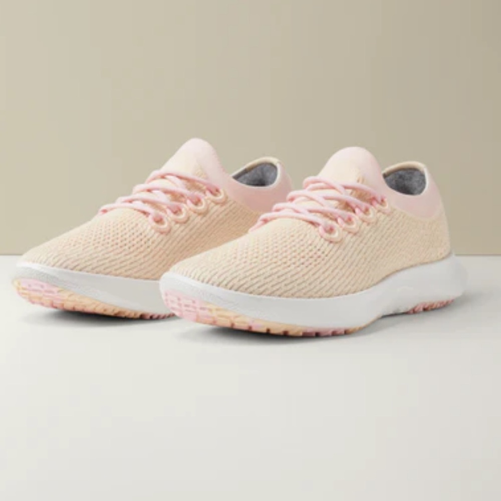 Allbirds Tree Dasher Model 2 in Light Pink Size 9 Women’s, Missing Insole